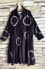 cocon.commerz PRIVATSACHEN ZÜGLICK Mantel aus Samt in lila Größe  2