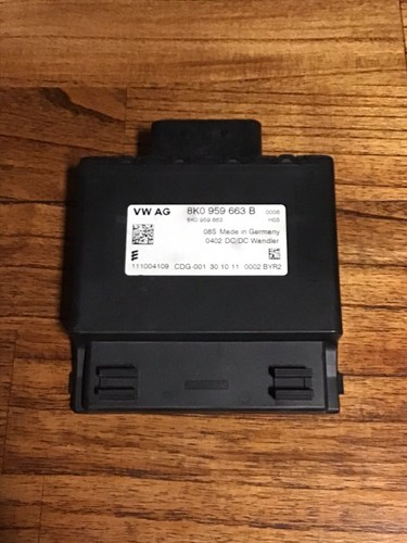 Audi A1 A3 A6 A7 4G A3 A4 8K A5 RS3 Q3 Q5 Q7 4L Spannungsstabilisator 8K0959663B