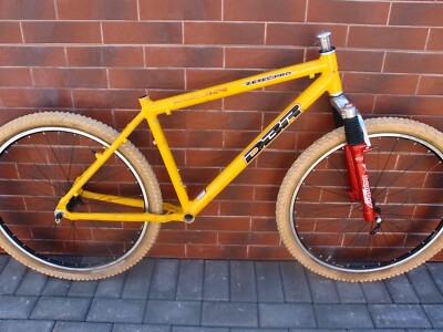 MTB frame set 17 in Diamondback Racing DBR Zetec PRO Marzocchi