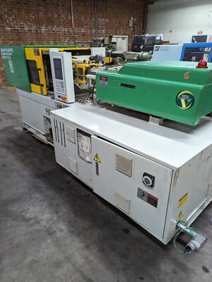 Injection Molding Machine SM50TSV Asian Plastic / Chen Hsong Year 2018