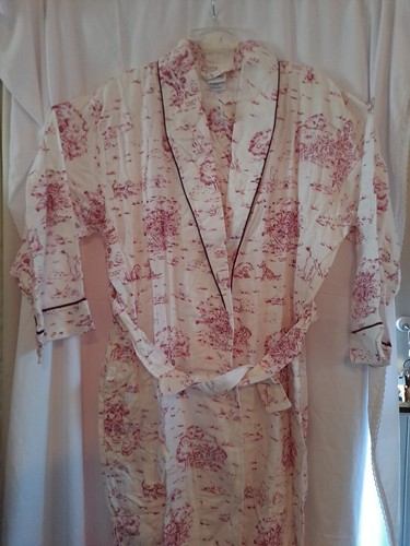 Vintage NWT Disney Store Pink & White Winnie The Pooh Bathrobe Size Large - Picture 2 of 17