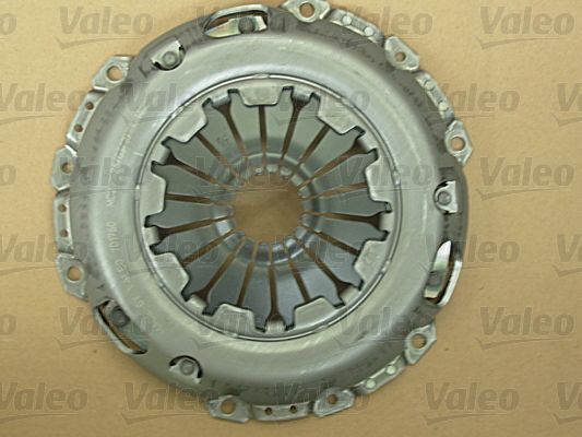 Valeo 828113 kit d'embrayage anti-patinage pour réparer une pédale dure et des vitesses qui craquent