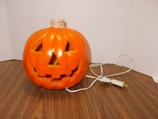 Vintage BLOW MOLD HALLOWEEN PUMPKIN  1998 Lighted-Paper magic Group
