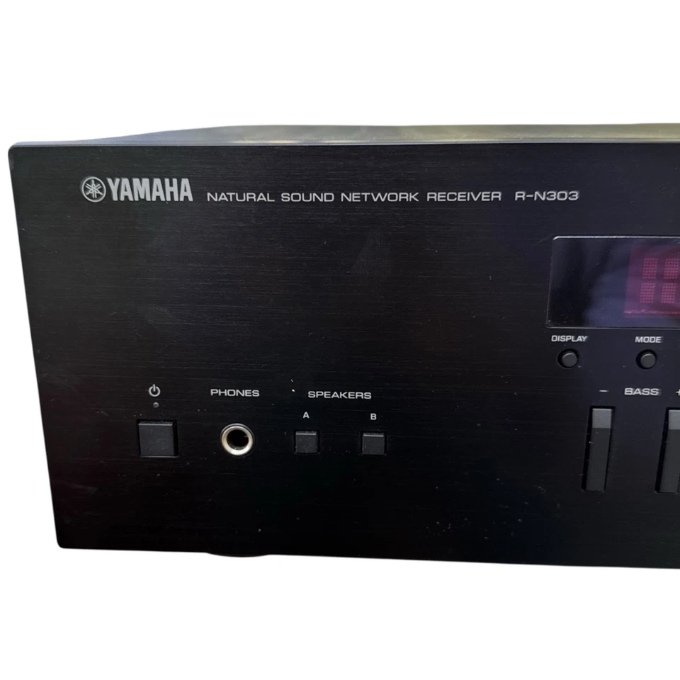 Yamaha R-N303 Network Stereo Receiver With Wi-Fi Bluetooth Tested No Remote - Image 4 of 4