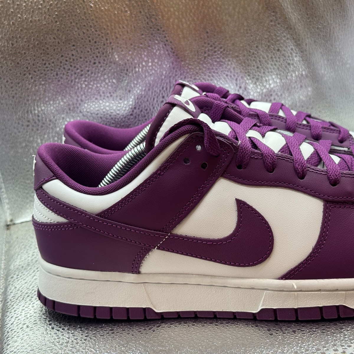 Size 11.5 Nike Dunk Low Mens White Viotech Retro Comfort Sneakers