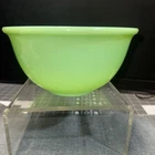 McKee Jadeite 9" Mixing Bowl Jadite Skokie Green Uranium Milk Glass GLOWS