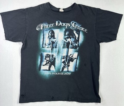 Vintage Three Days Grace Band T-Shirt 2011 Tour Life Starts Now Anvil Tag Size L