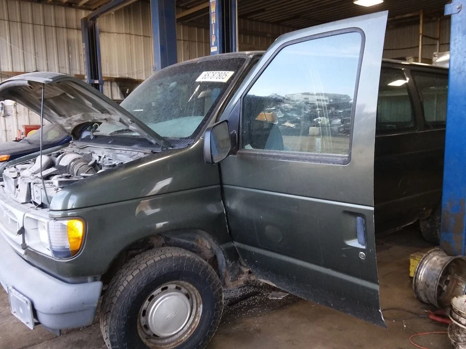 Eixo esquerdo driver 8,8" anel engrenagem compatível com 00-06 Ford E150 Van 2110184 - Imagem 2 de 4