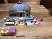 Vtg My Pretty Dollhouse 1994 Lewis Galoob Miniatures House Family Figures