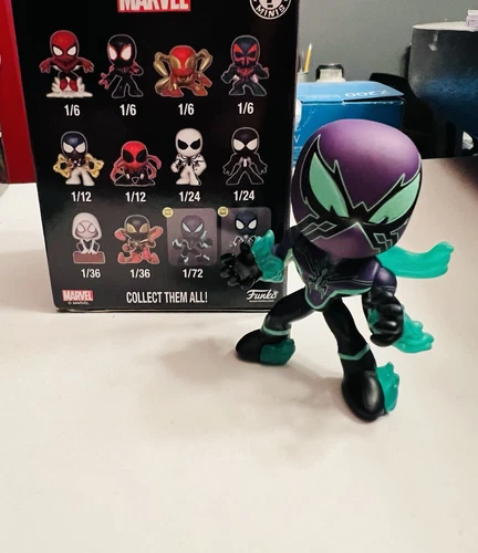 CHASM - 2024 Funko Mystery Minis Spider-Man Figura Marvel 1/72 GITD Glow Chase