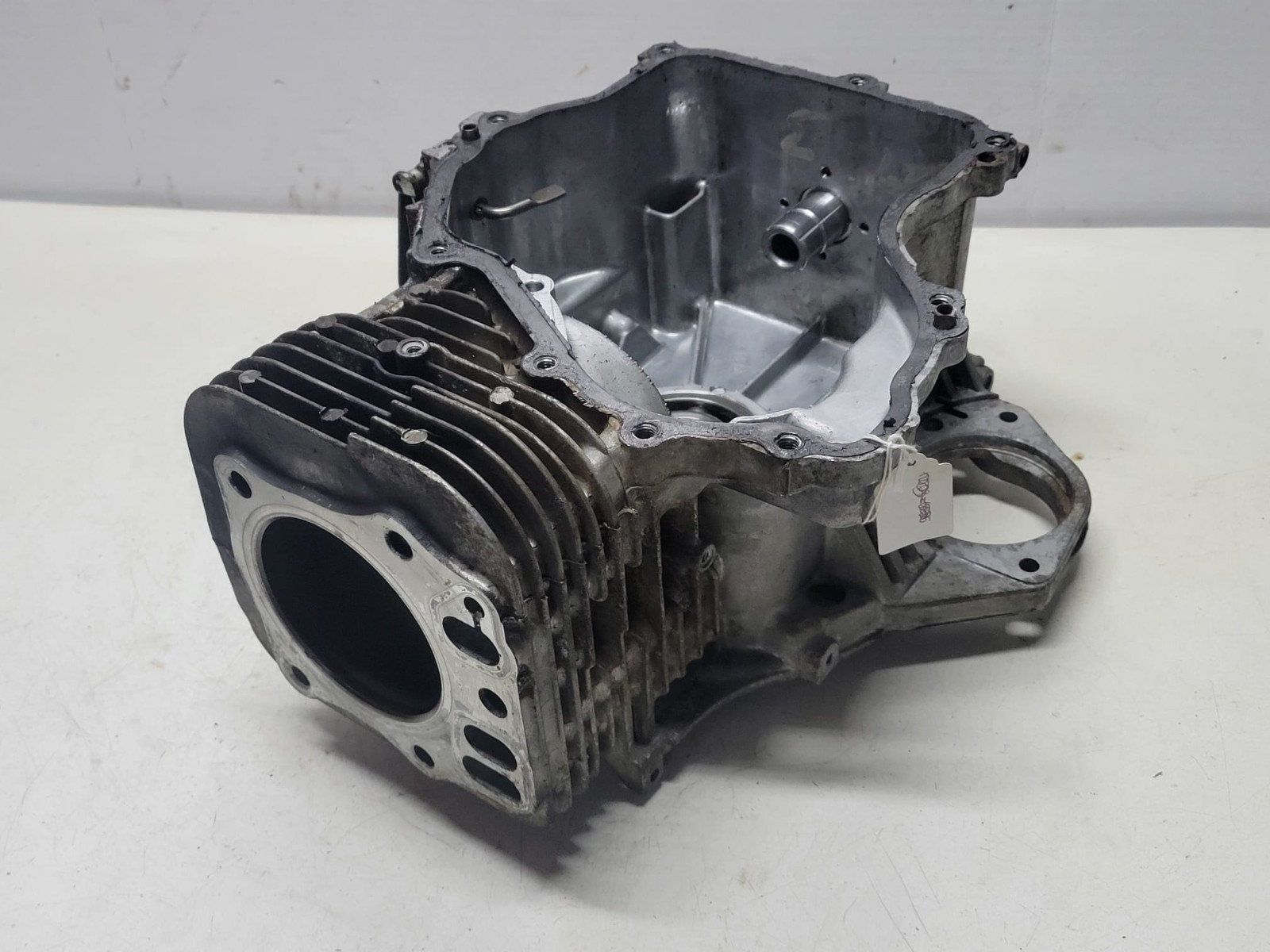 KAWASAKI CRANKCASE CYLINDER BLOCK 49120-6107 Superseded to 49120-6007