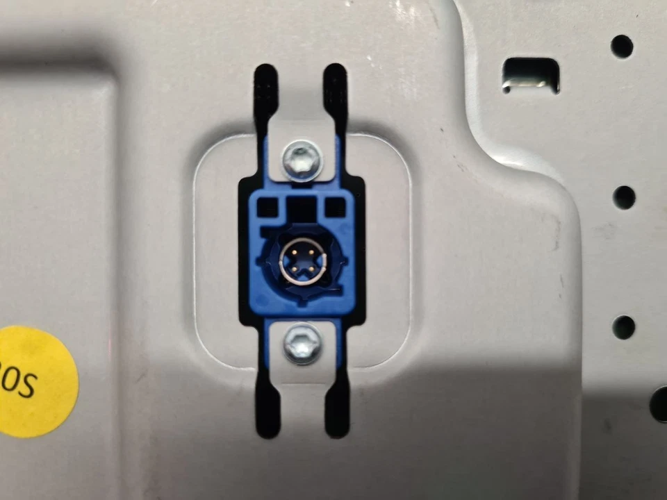 SKODA KODIAQ MK1 (NS) 2022 SAT NAVIGATION TOUCH SCREEN DISPLAY UNIT 565919605B - Image 4 of 4