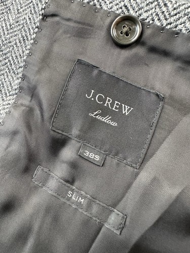 J.Crew Ludlow Gray Black Herringbone Wool Blend Moon Blazer Size 38S - Picture 6 of 8