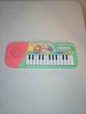 CoComelon First Act Musical Keyboard Piano Toy, 23 Keys, ABCs, Do-Re-Mi Works