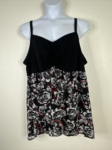 NWT Torrid Womens Plus Size 4 (4X) Blk/Red Floral Strappy Tank Adjustable Straps