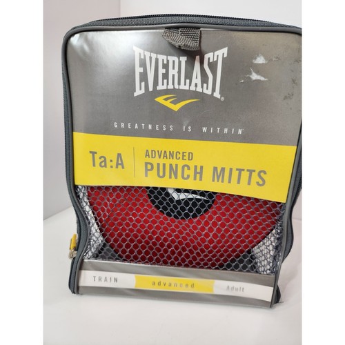 Everlast Punch Mitts Advanced in original packaging