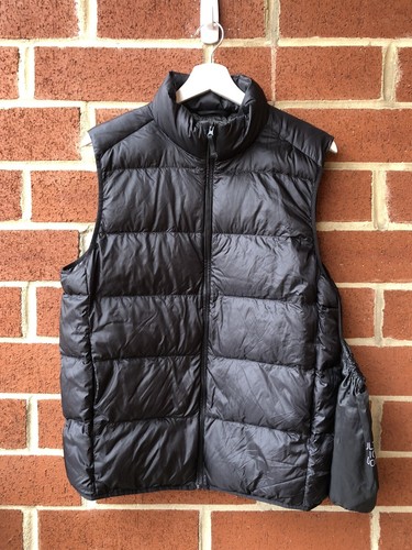 Uniqlo Ultra Light Down Puffer Vest 