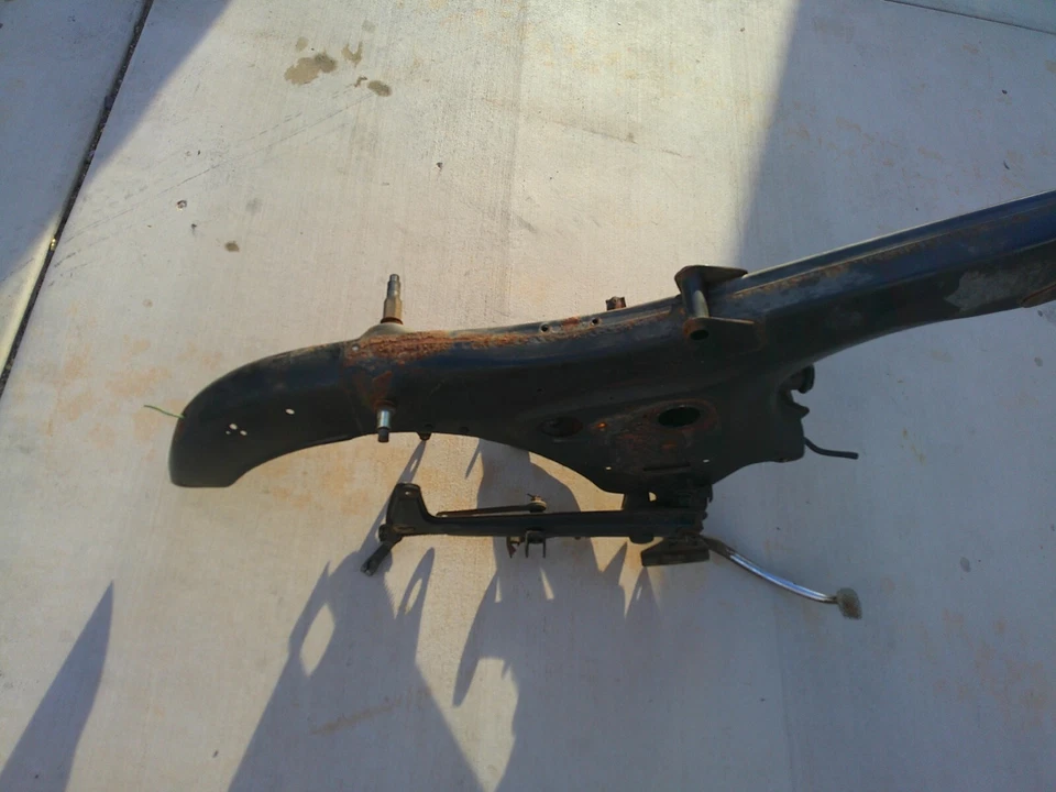 Honda c200 Touring 1963 90cc cuadro carrocería chasis Foto 3 de 4