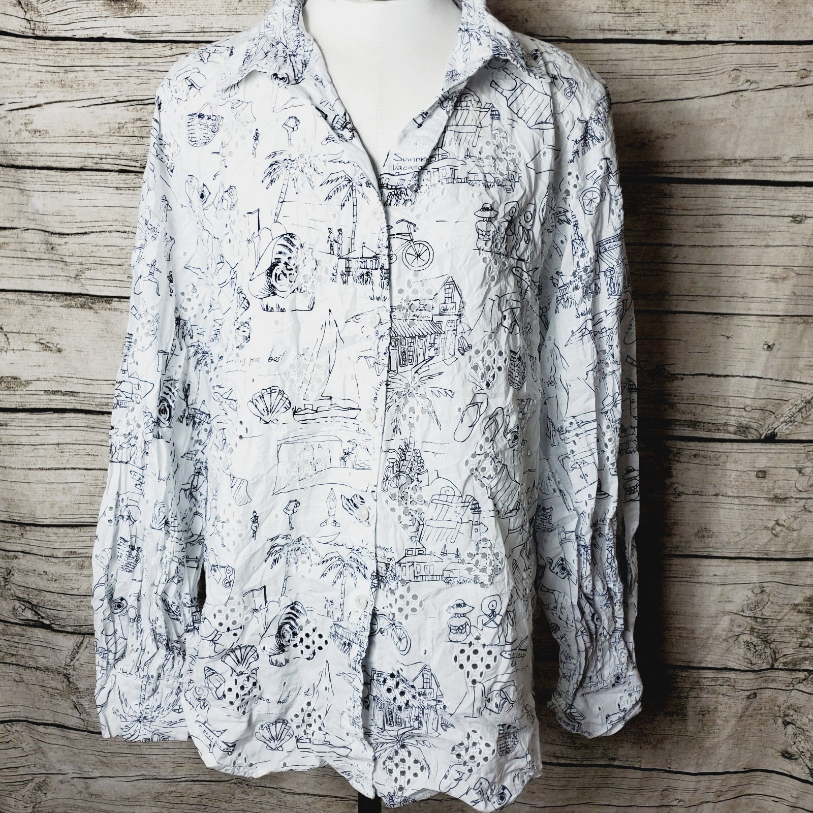 CHICO'S Button Down Top Beach Theme White EUC Lig… - image 2