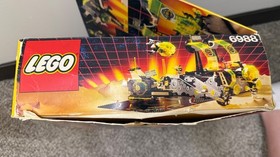 VINTAGE 1991 LEGO BLACKTRON 6988 ALPHA CENTAURI OUTPOST COMPLETE W/BOX/MANUAL