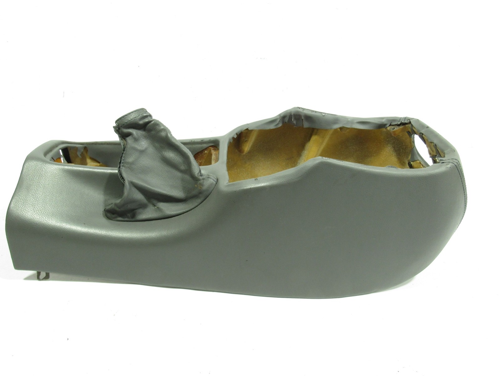 02-06 Maserati Coupe GT 2004 Front Center Console Panel Armrest Trim |