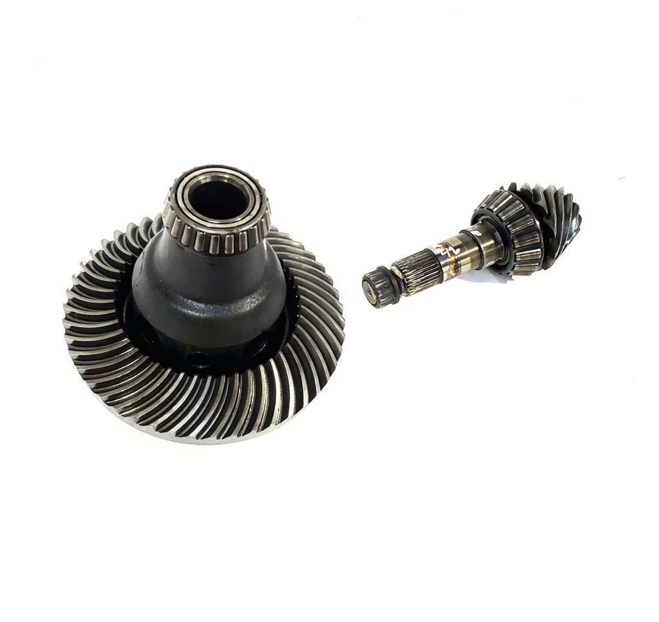 Nissan Titan XD 2017 OEM anillo trasero y engranaje de piñón Foto 3 de 4