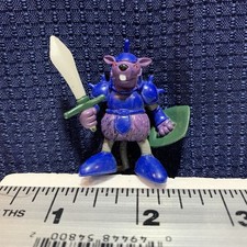 YuGiOh BEAVER WARRIOR 2” Mini Arena Figure Mattel Takahashi 1996 VTG - Free Ship