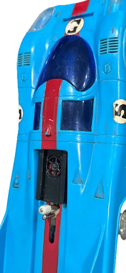 Coche vintage Bandai a batería modelo Ford Porsche Indy AZUL Foto 3 de 4