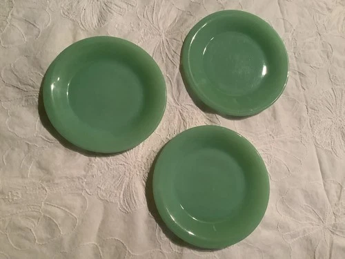 3 Jadeite Jadite Restaurant Oven Fire-King Ware Bread and Butter Plates