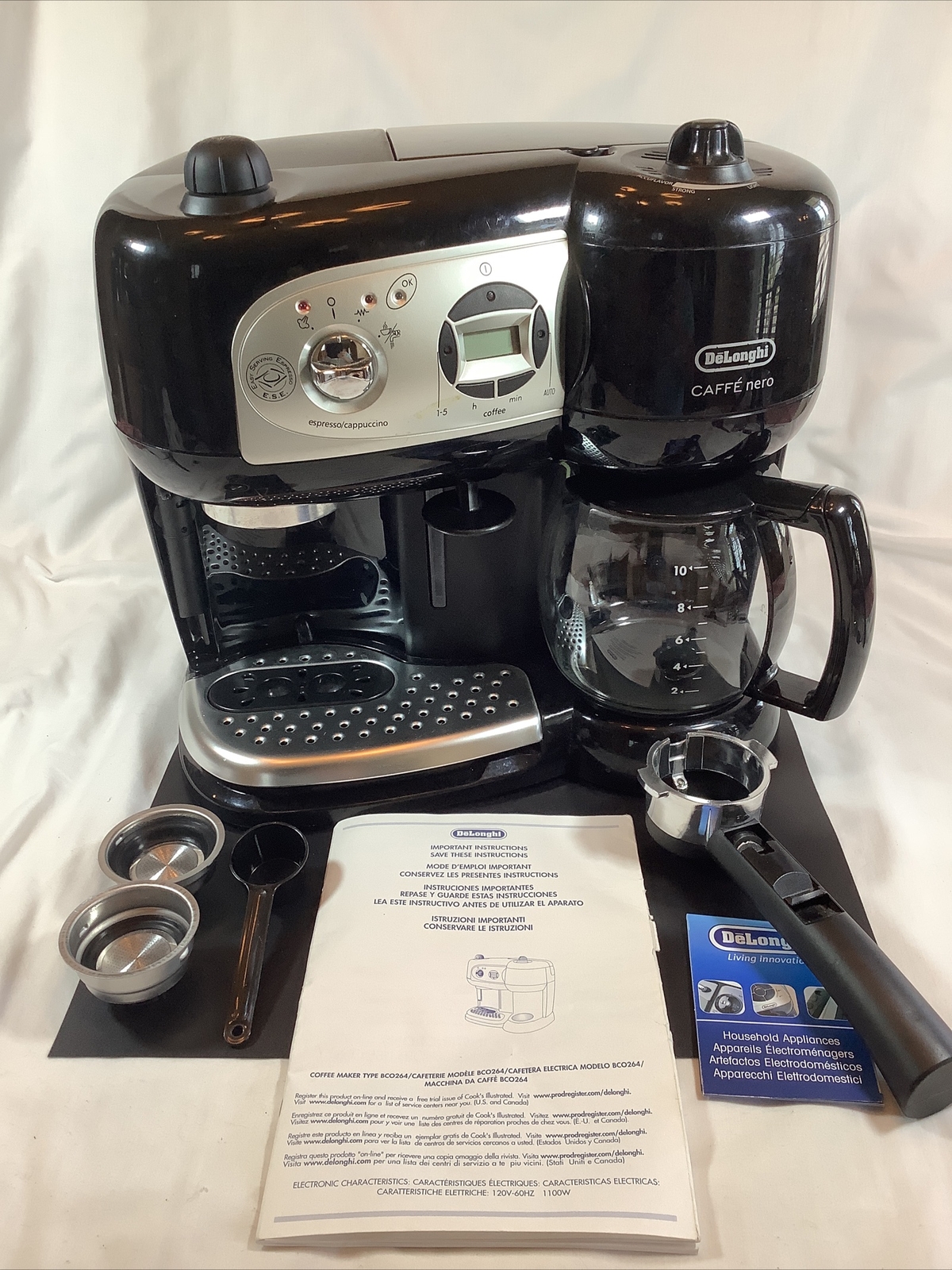 DeLonghi Espresso Machine BCO264B 