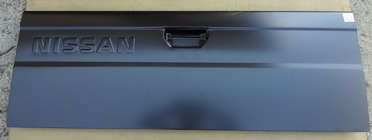 TAILGATE WITH LOGOTYPE FITS NISSAN D21 1987-01 PICKUP UTE