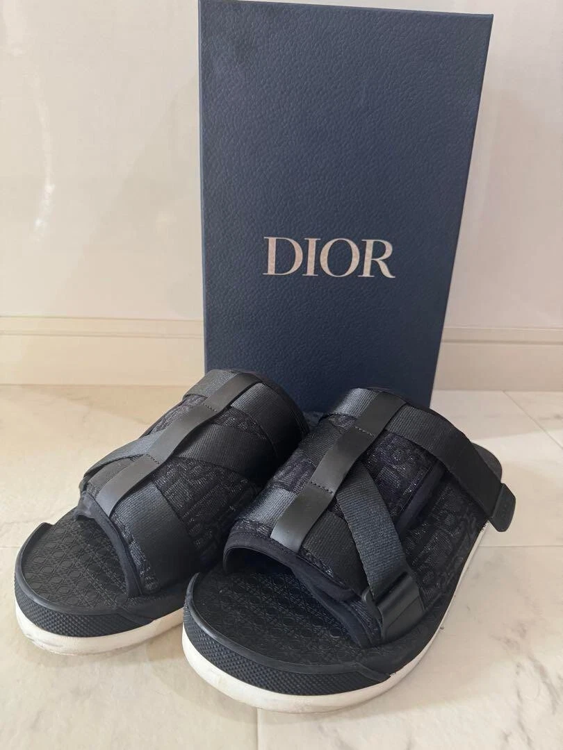 Sandales plates Dior Alpha chaussures mules homme pointure 43 noir avec boite authentique