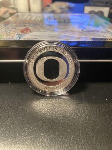 Rare 1 oz Silver Round U of O, University of Oregon Silver Coin in Capsule .999 - Picture 1 of 2