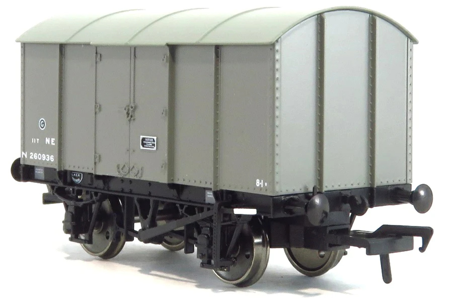 Rapido Trains 902008 OO Gauge Gunpowder Van LNER No.N260936 (RCH Pattern)