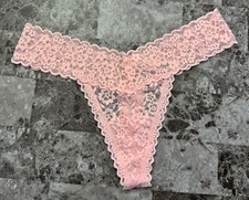 NWT VICTORIA'S SECRET MEDIUM LIGHT PINK FLORAL LACE LACIE THONG PANTIES