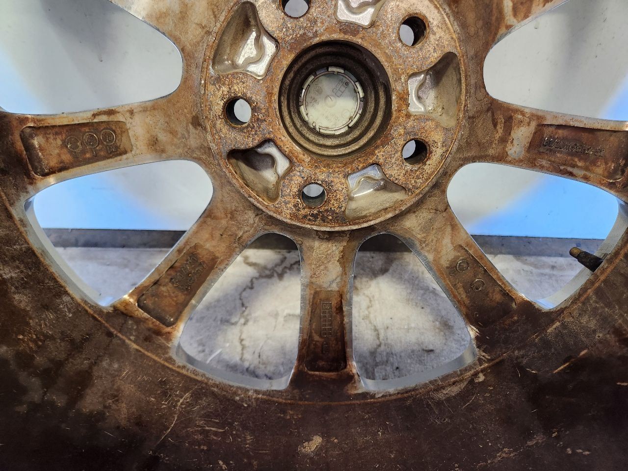 05 06 07 08 09 10 11 MASERATI QUATTROPORTE FRONT ALLOY WHEEL RIM 19'' 82380706