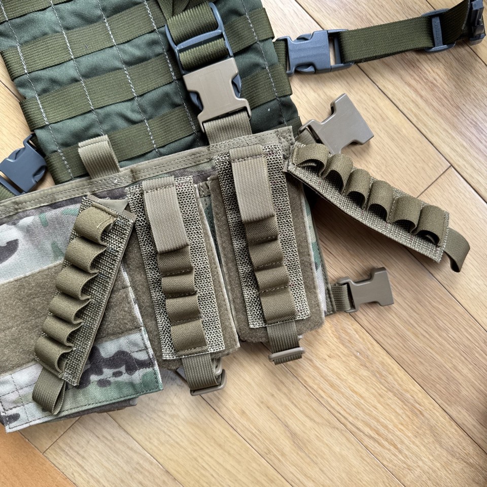 special operations equip. Micro Chest Rig with SOE padded harness ...