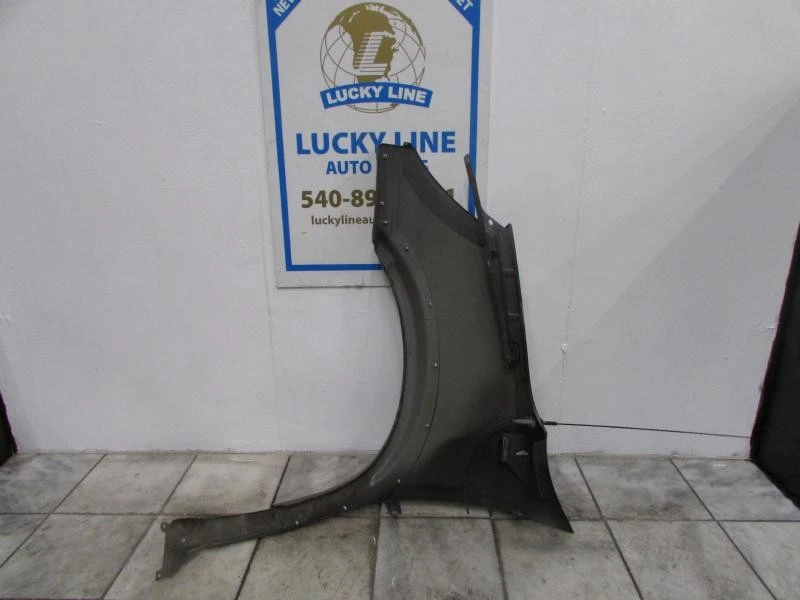 02 03 04 05 06 07 Guardabarros derecho BUICK RENDEZVOUS Foto 4 de 4