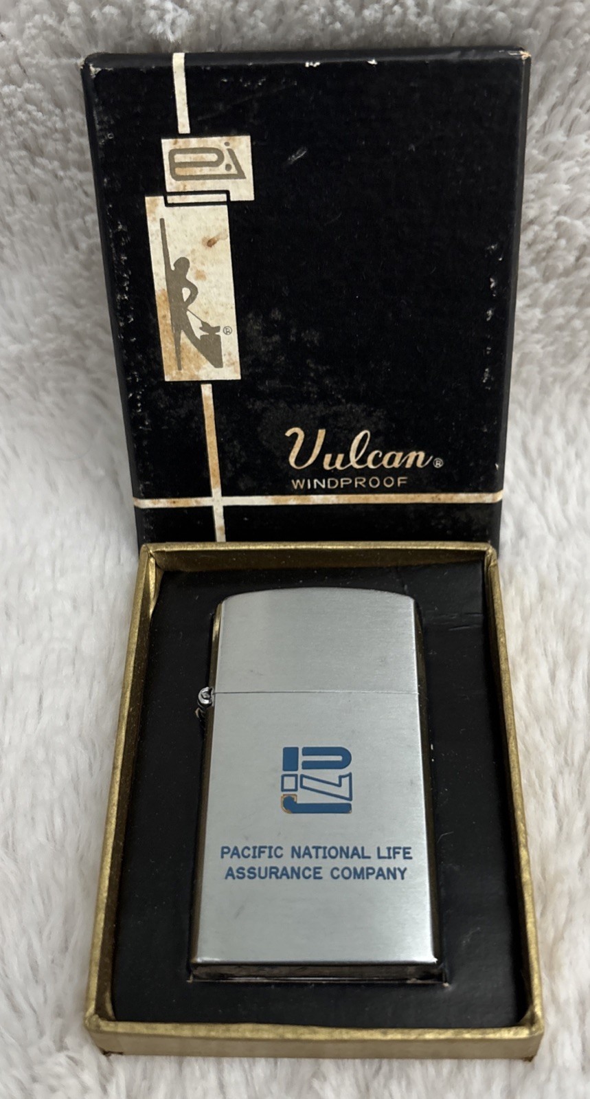 Vintage Vulcan Windproof Lighter Advertisement