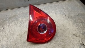 Heckleuchte Rücklicht Hinten Links innen Limo 03-08 VW 1K/1KP/5M/1KM Golf 1.9