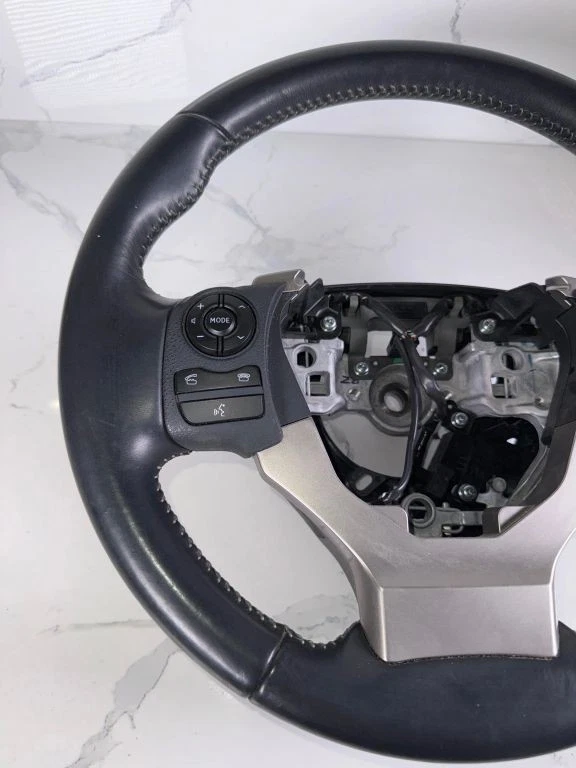 Lexus CT 200H 2019 Lenkrad ORO4657 - Bild 3 von 4