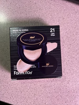 Farm Stay Black Snail & Peptide Perfect Foundation Cushion  21 Natural Beige NIB