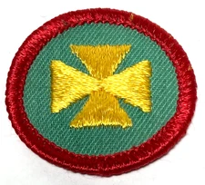 Girl Scout First Aid Round Patch Badge Red/Green/Yellow Vintage