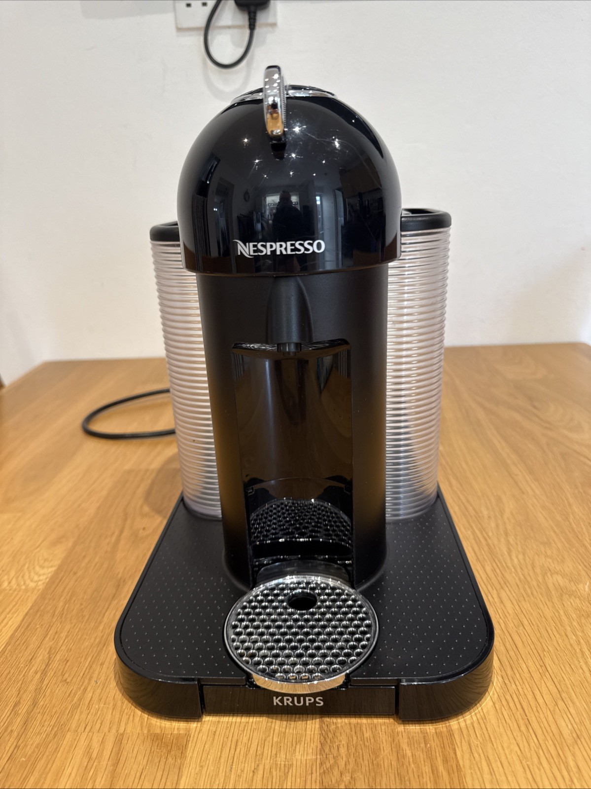 Krups XN901840 Nespresso Vertuo 1600W Coffee Machine Maker - Black