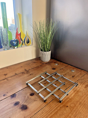FRANZÖSISCHER DESIGNER JACQUES ADNET MODERNIST GEOMETRISCH KÜCHE KLAPPBARER UNTERSETZER STÄNDER