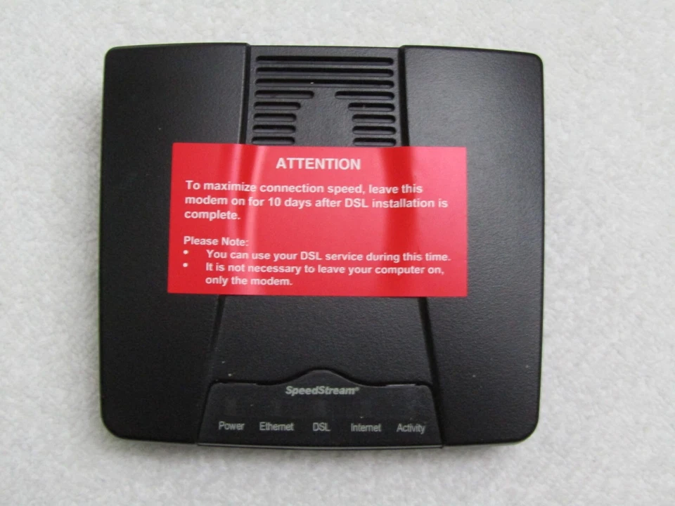 Siemens SpeedStream 4100 Ethernet ADSL Modem - Image 2 of 4