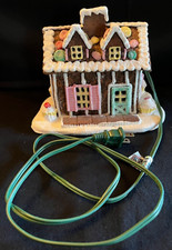 VINTAGE 1992 Glitter  Illuminated Gingerbread House by Silvestri / ML Dooly