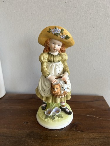 Holly Hobbie 8" Porzellan Mädchen mit Korb mit Kätzchen Figur Vintage 1973 HHF-6