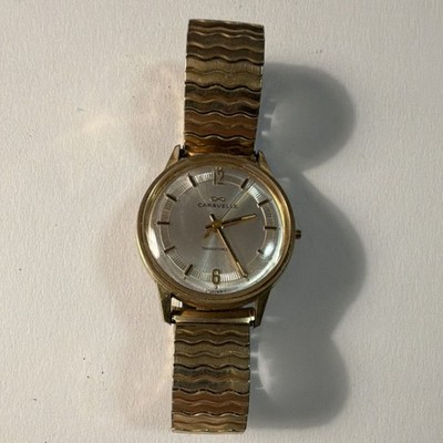 Caravelle Gold-Tone Men's Wristwatch, Silver Dial, Bracelet doesn t work  