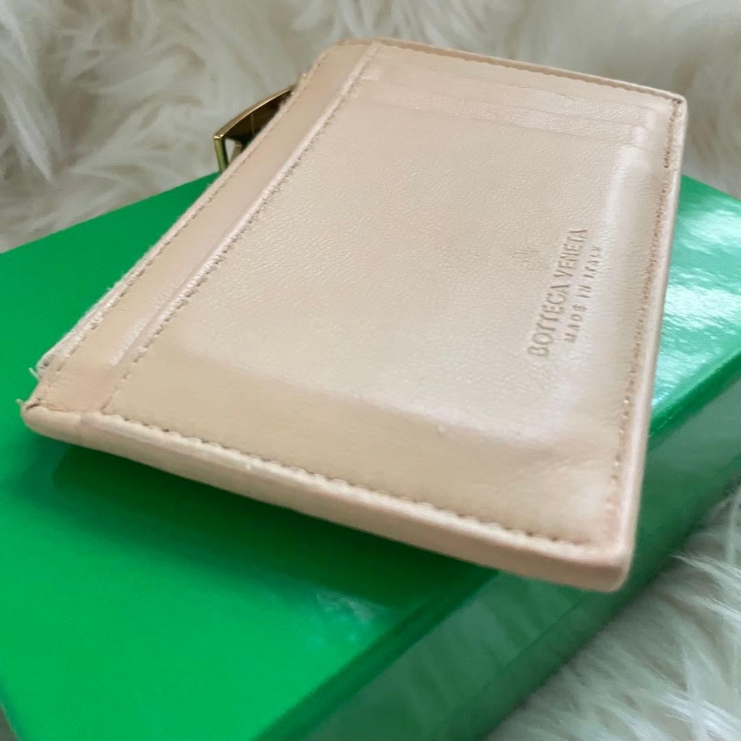 Bottega Veneta Cassette Maxi Leather Card Case Wallet Beige thumbnail 4